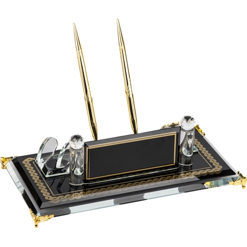 Kristal Masa İsimliği